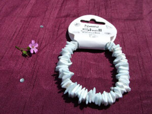 Light Blue Shellchip Bracelet