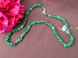 Malachite 20 inch Gemchip Necklace