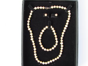 Peach Pearl Boxed Jewellery Set