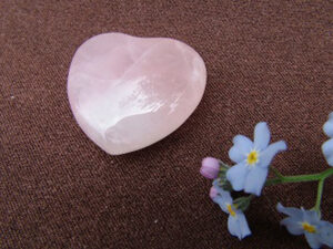 Rose Quartz Small Heart