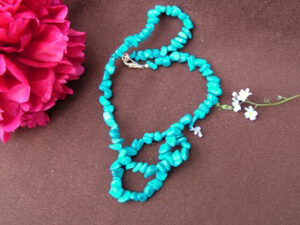 Turquoise Howlite 20 inch Gemchip Necklace