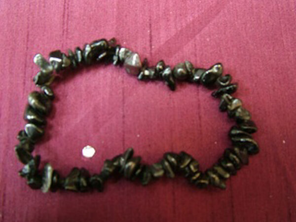 Black Obsidian Gemchip Bracelet - Image 3